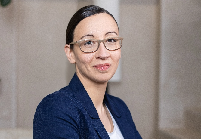 Sandra Schultheis